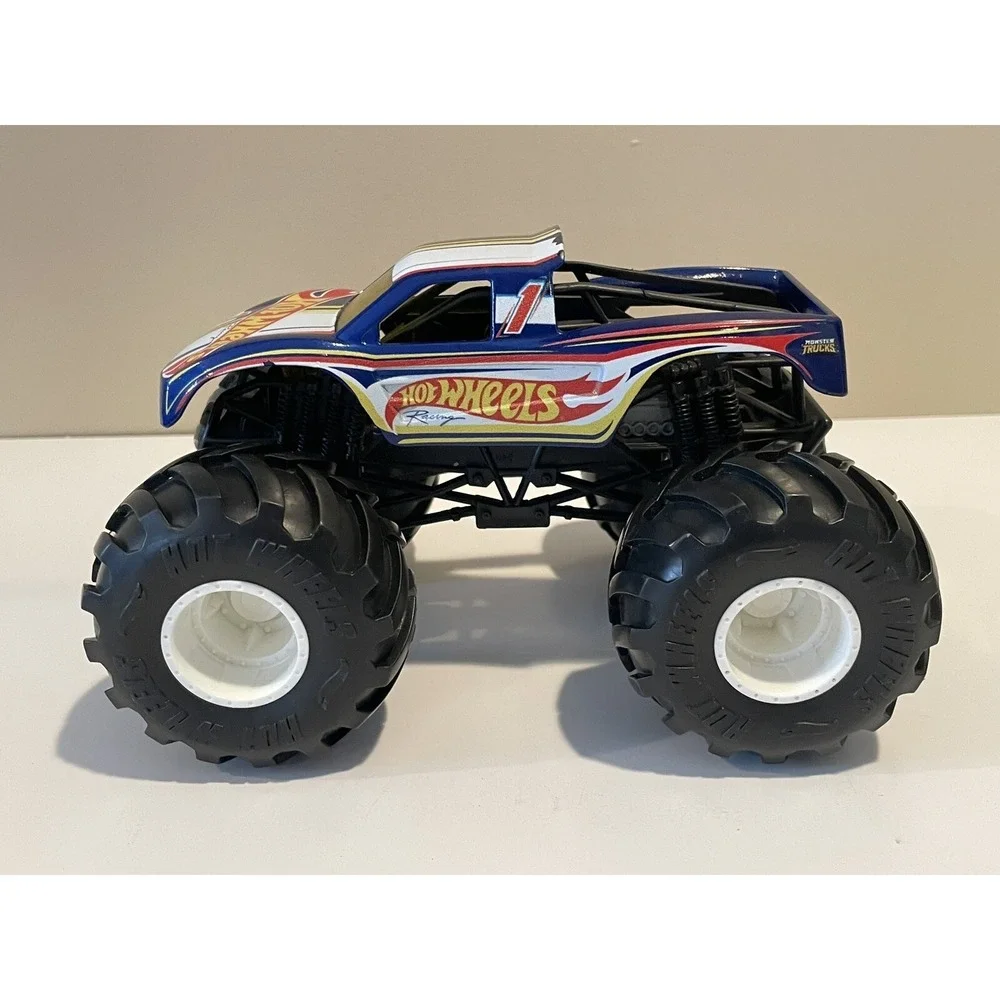 Hot Wheels Monster Jam‎ Monster Truck #1 - 1:24 Scale Vehicle 2018